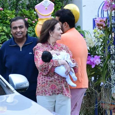 Isha Ambani and Anand Piramal arrive at their Mumbai home with their ...