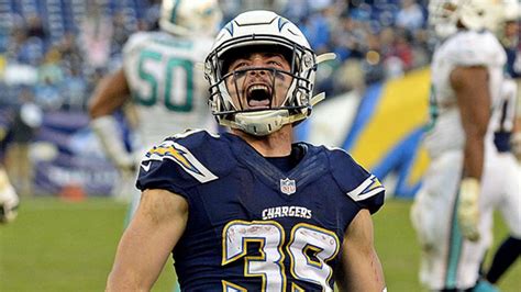 Danny Woodhead Gets 4th Touchdown of the Day