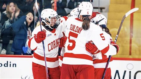 Women's college hockey rankings: Minnesota stays at No. 1 in final ...