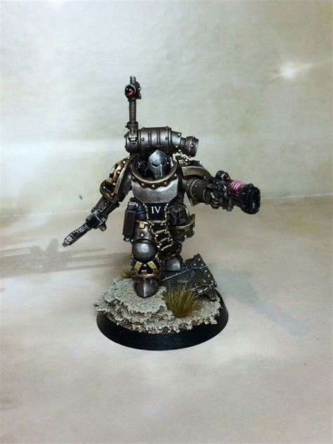 Iron Warrior Officer | Warrior, Warhammer models, Warhammer 40k artwork