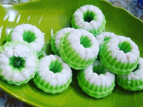 Mau Bikin Kue Putu Ayu yang Manis dan Lezat, Nih Resepnya! - GenPI.co