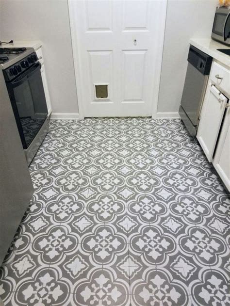 How To Paint Linoleum Flooring - The Honeycomb Home