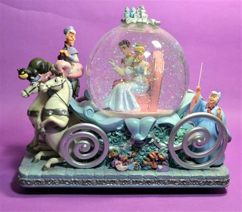 DISNEY MUSICAL SNOW GLOBE 50TH ANNIVERSARY CINDERELLA WEDDING COACH RARE 1999 #DISNEY in 2020 ...