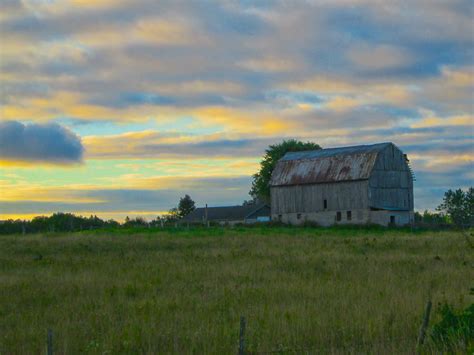 Sunrise on the farm | Natural landmarks, Sunrise, Landscape