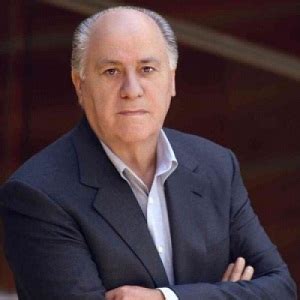 Amancio Ortega Bio, Married, Wife, Net Worth, Ethnicity, Wiki, Age