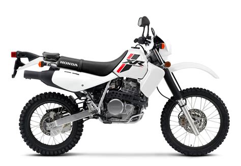 Honda XR 650L 2023: moto zero km com 30 anos de estrada