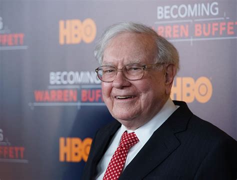 Warren Buffett Charity Lunch Auctioned for $2.68 Million | Fortune