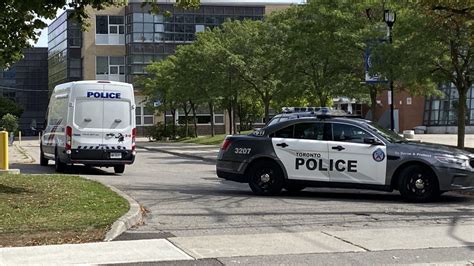 Earl Haig Secondary students relocated as police investigate bomb threat