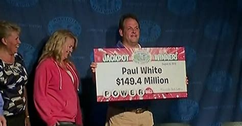 Minnesota Powerball winner found out he won at work