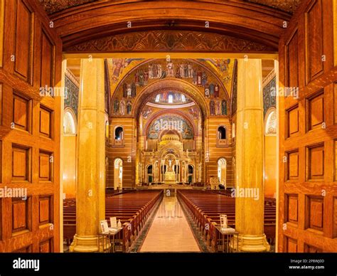 Interior view of the Cathedral Basilica of Saint Louis at St Louis ...