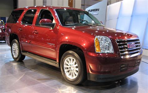 GMC Yukon Hybrid - Information and photos - MOMENTcar