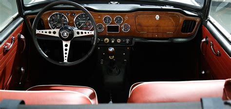 Triumph TR4A - 1966 | Classic Cars in Dubai UAE