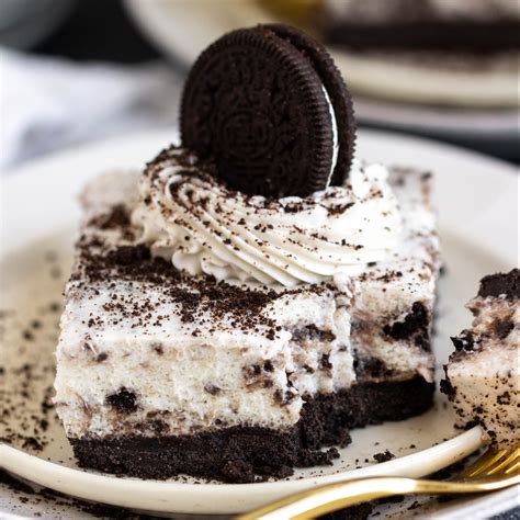 Gluten-free Dairy-free No-bake Oreo Pie - WholeFoodFor7