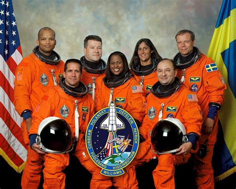 The STS-116 crew | The Planetary Society