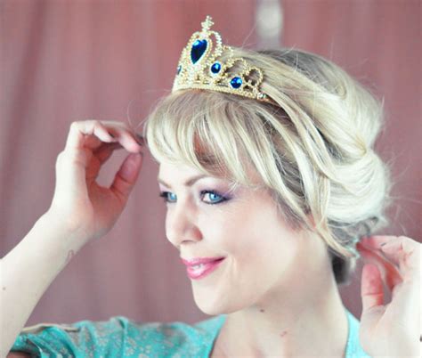 Elsa Hair Tutorial ~ Twist w/ Bun & Bangs // Queen of Arendelle | ...love Maegan