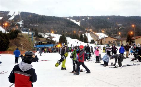 Blue Mountain Ski Area opens today | lehighvalleylive.com