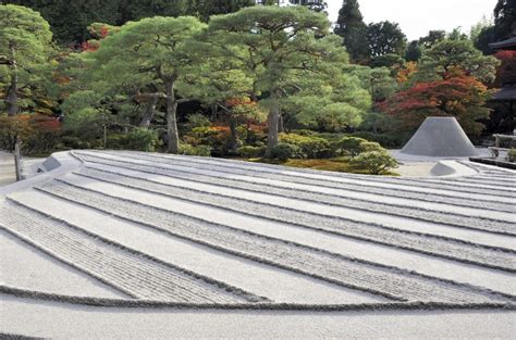 Ginkakuji (Silver Pavilion) - GaijinPot Travel