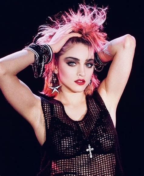 Pin by Júlio César Rodrigues on Madonna | Madonna 80s fashion, Madonna 80s, Madonna fashion