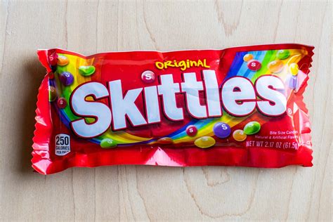 45 American Candy Favorites | 2foodtrippers