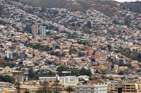 Premium Photo | Aerial view of valparaiso chile colorful houses on the hill