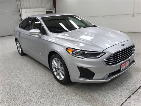 Used 2019 Ford Fusion SEL Hybrid Sedan 4D for sale at Roberts Auto ...