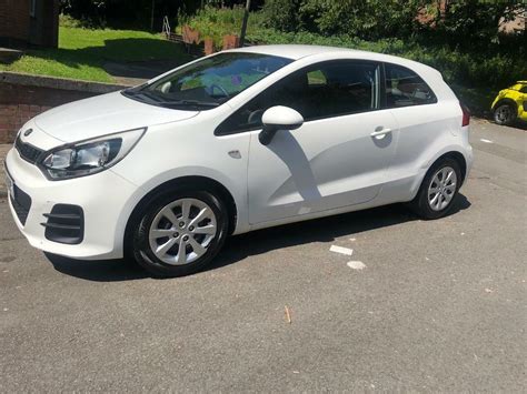 2016 White Kia Rio, 1.2, HATCHBACK 3dr, petrol, manual | in Swansea | Gumtree