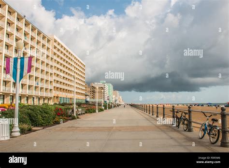 Virginia Beach Boardwalk Stock Photo - Alamy