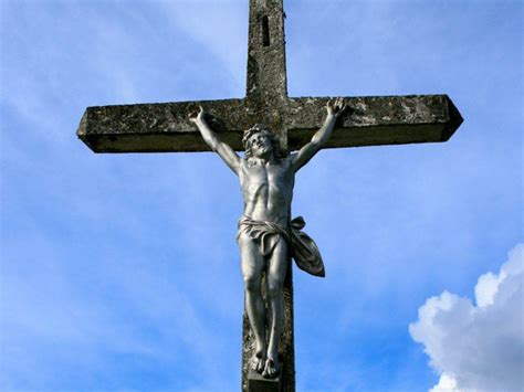 Jesus Christ Crucifixion Wallpaper – Set 15