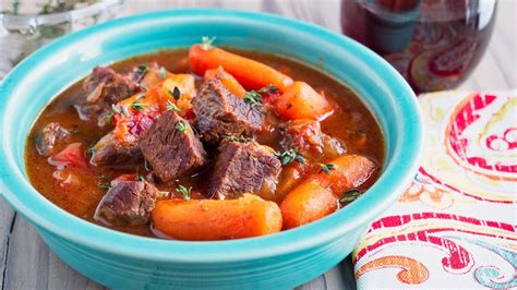 Pressure Cooker Beef Stew Provencal (Beef en Daube) – Easy Instant Pot Recipes