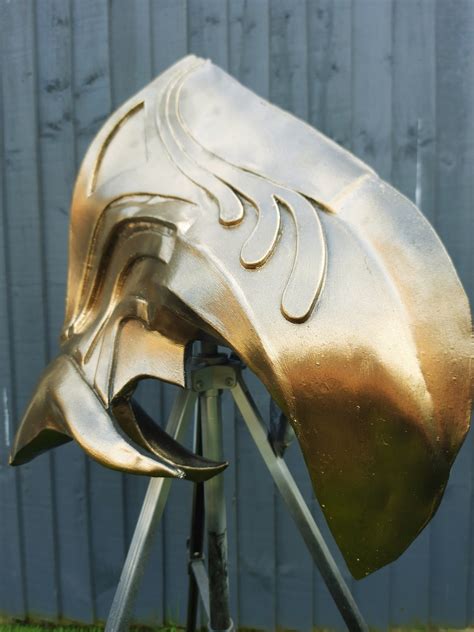 Halo 2 / 3 Arbiter Helmet Replica | Etsy