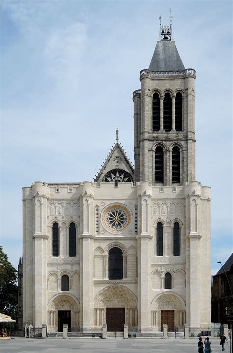 AD Classics: Royal Basilica of Saint-Denis / Abbot Suger | Basilica of ...