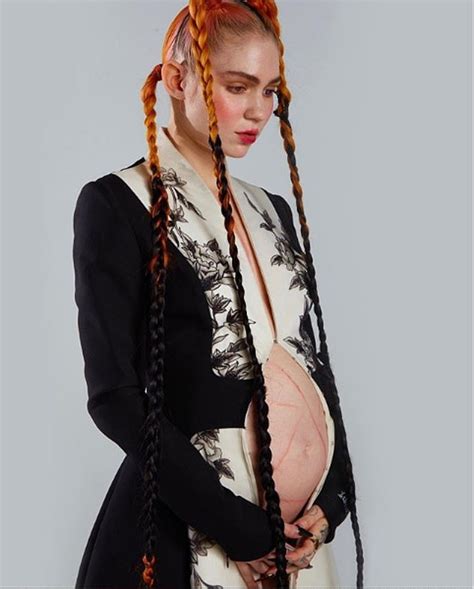 Grimes refuses to disclose her baby's gender during Twitter Q&A | Daily ...