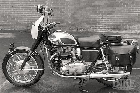 Military Police Motorcycles: On active service - Old Bike Australasia