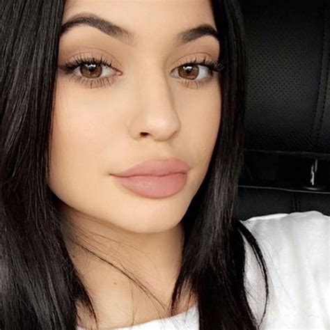 Kylie Jenner's Lip Fillers Aren't the Only Secret to Her Plump Pout - E ...