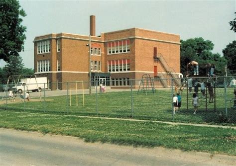 School Photos-Newton, Iowa