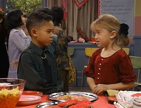 15 Michelle Tanner Outfits I Want To Wear Now & Forever — PHOTOS