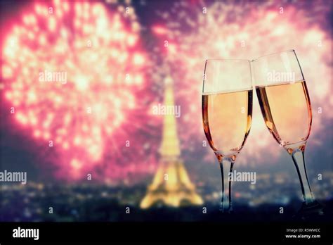 Celebrating New Year's in Paris Stock Photo - Alamy