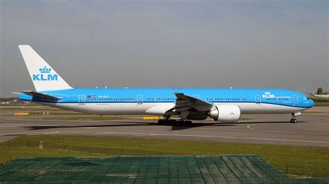 KLM to add four Boeing 777-300ER