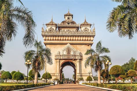 Patuxai Victory Gate - Vientiane Attractions – Go Guides