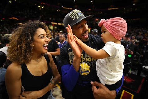 JaVale McGee's adorable baby cried through the entire Warriors trophy ...