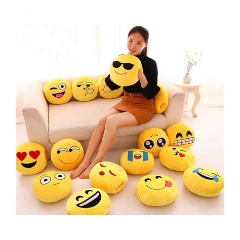 Emoji Pillow – A Dollar PK