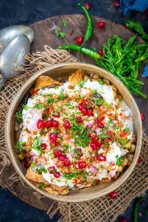 Tangy Samosa Chaat Recipe (Step by Step + Video) - Whiskaffair