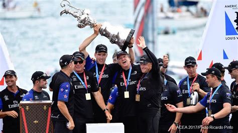 New Zealand wins 35th America's Cup >> Scuttlebutt Sailing News ...