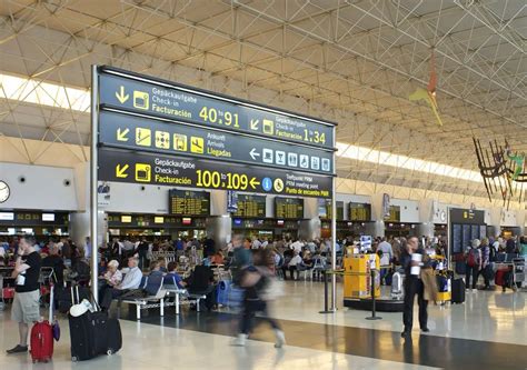 AEROPUERTO DE GRAN CANARIA, LO QUE NECESITAS SABER Y MÁS