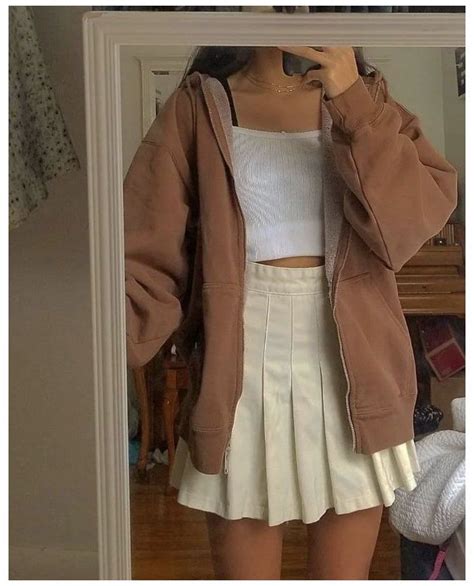 #brown #hoodie #outfit #brownhoodieoutfit | Fashion inspo outfits, Brown outfit, Cute casual outfits