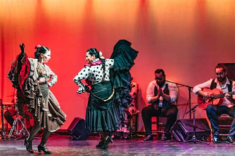 Barcelona: Flamenco Show at City Hall Theater | GetYourGuide