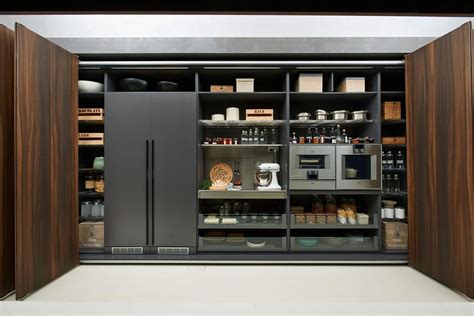 Kitchen Cabinet Accessories for a Modern Home