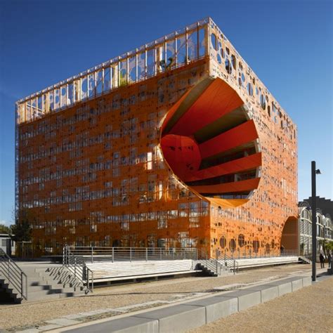 20 Creative Building Façades for Commercial Buildings around the World ...