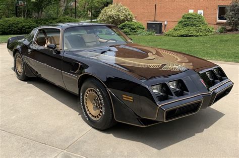 1981 Pontiac Firebird Trans Am Turbo WS6 for sale on BaT Auctions - sold for $12,669 on June 24 ...