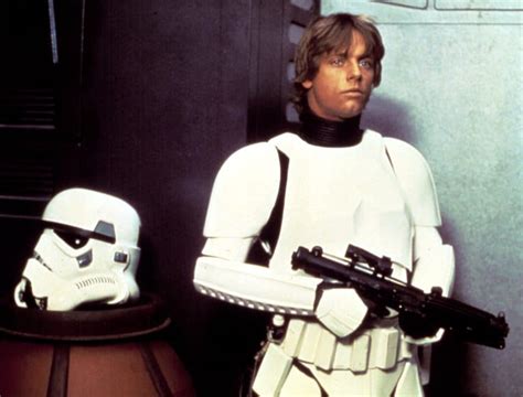 Mark Hamill Sends ‘Star Wars’ Fans Into Panic With Recent Post ...